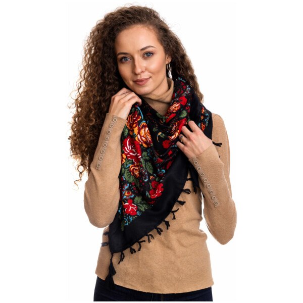 Stylish Russian Cotton Shawl in Folk Style